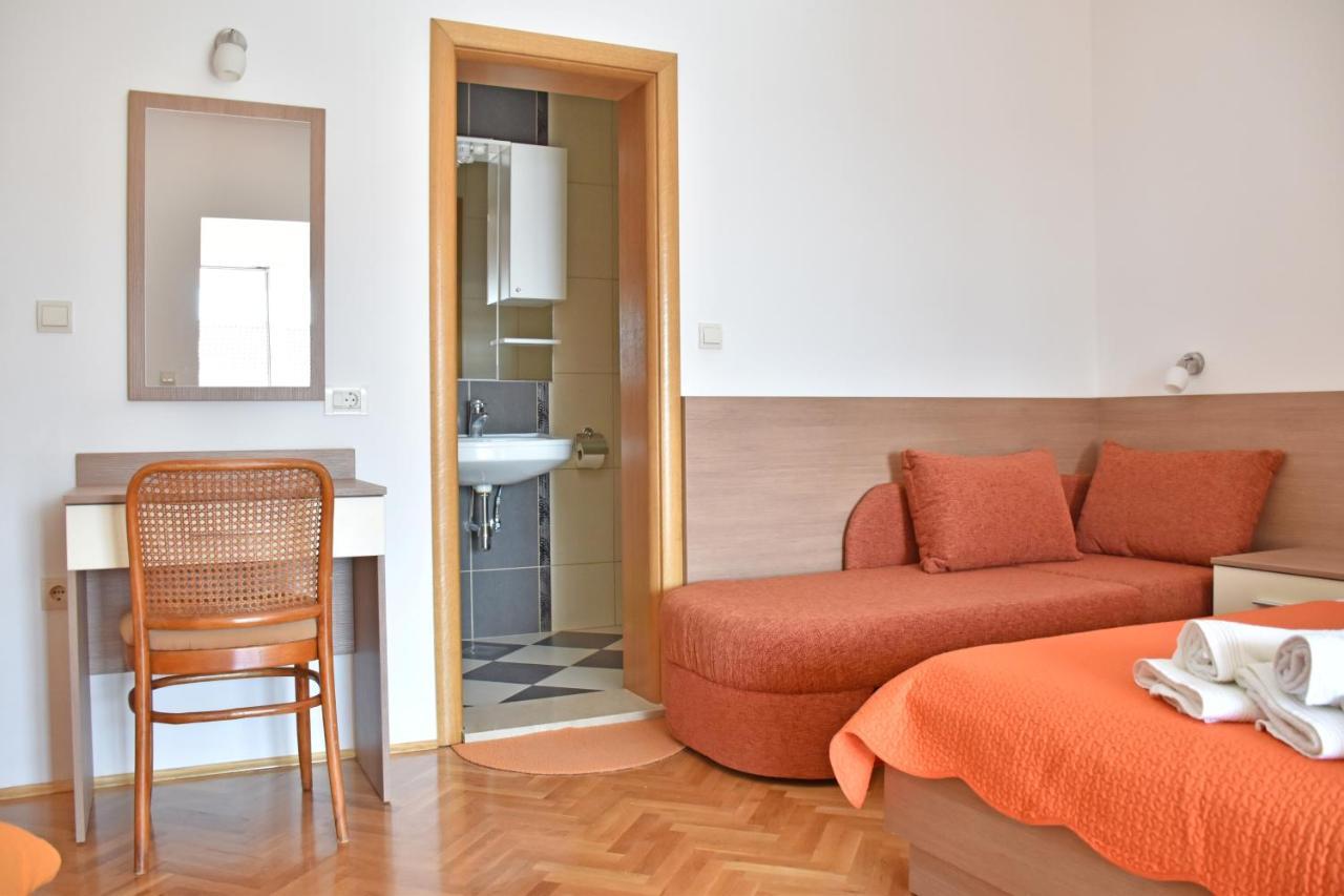 Apartments Stone Tučepi Eksteriør bilde