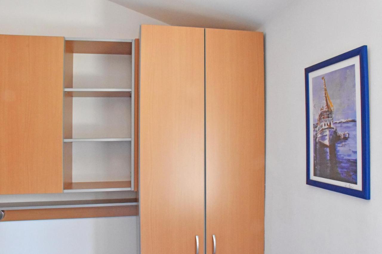 Apartments Stone Tučepi Eksteriør bilde