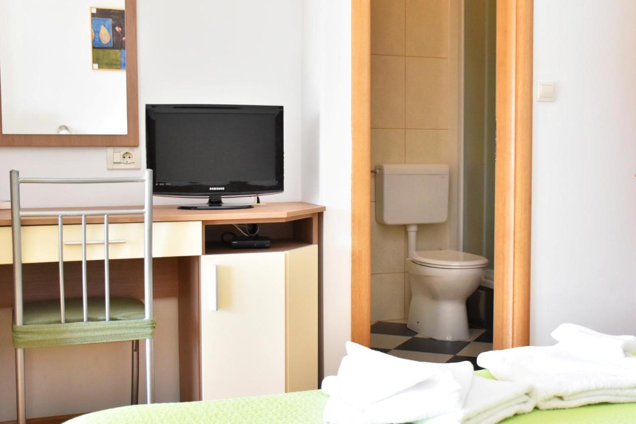Apartments Stone Tučepi Eksteriør bilde