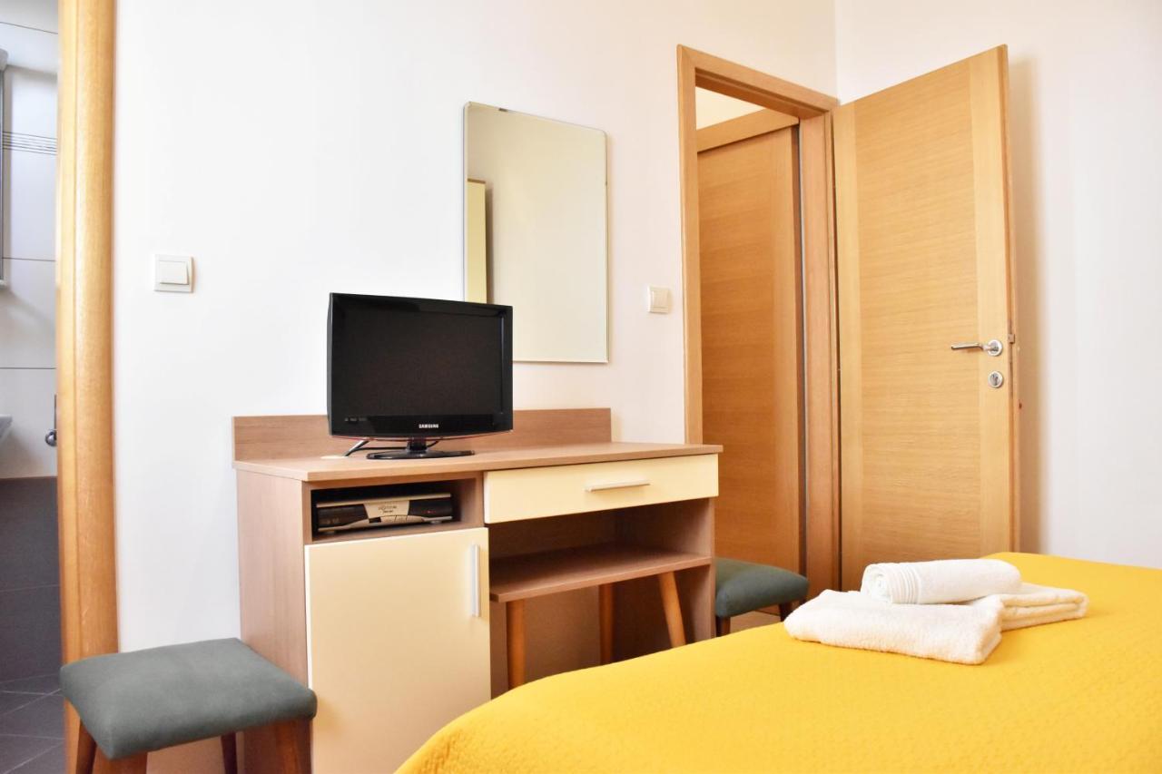 Apartments Stone Tučepi Eksteriør bilde