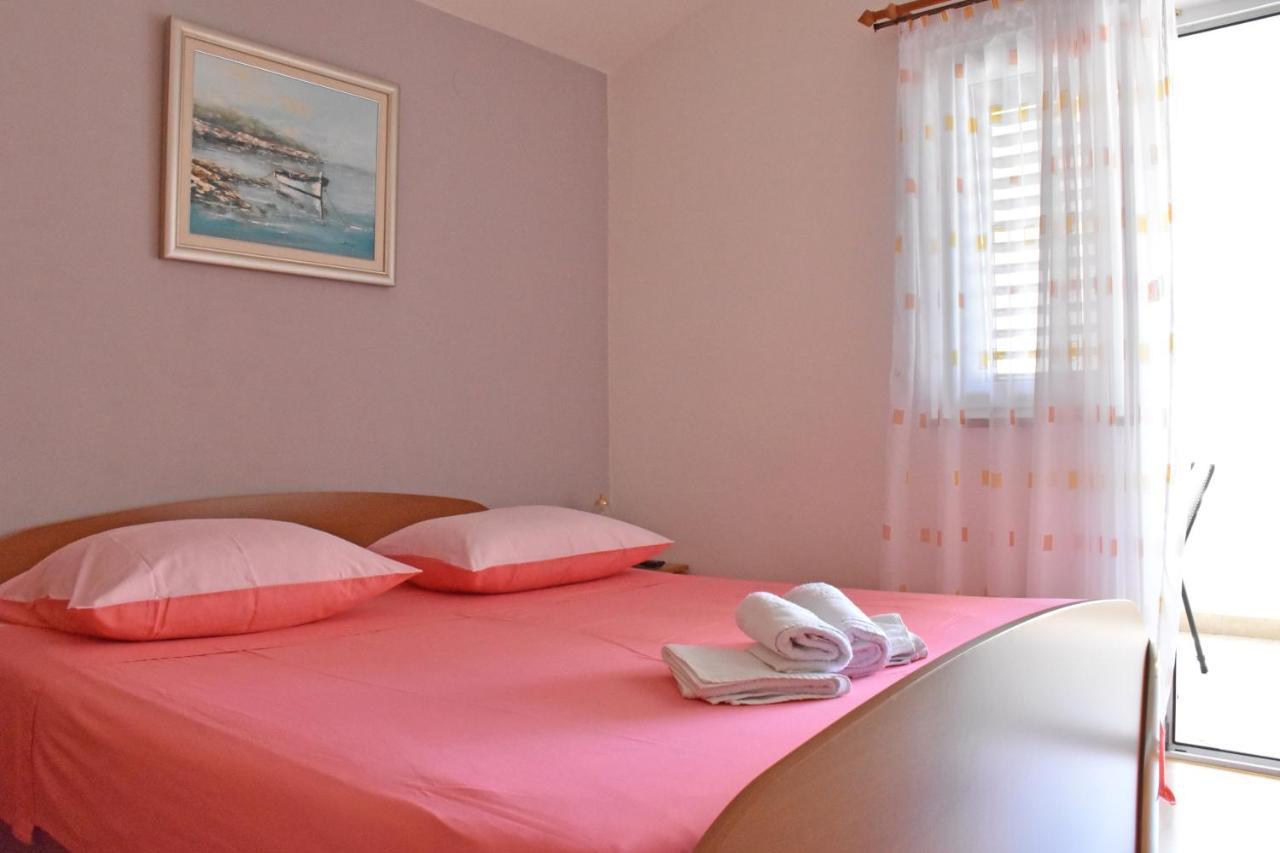 Apartments Stone Tučepi Eksteriør bilde