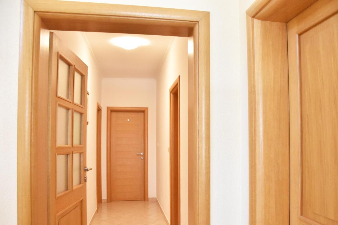 Apartments Stone Tučepi Eksteriør bilde
