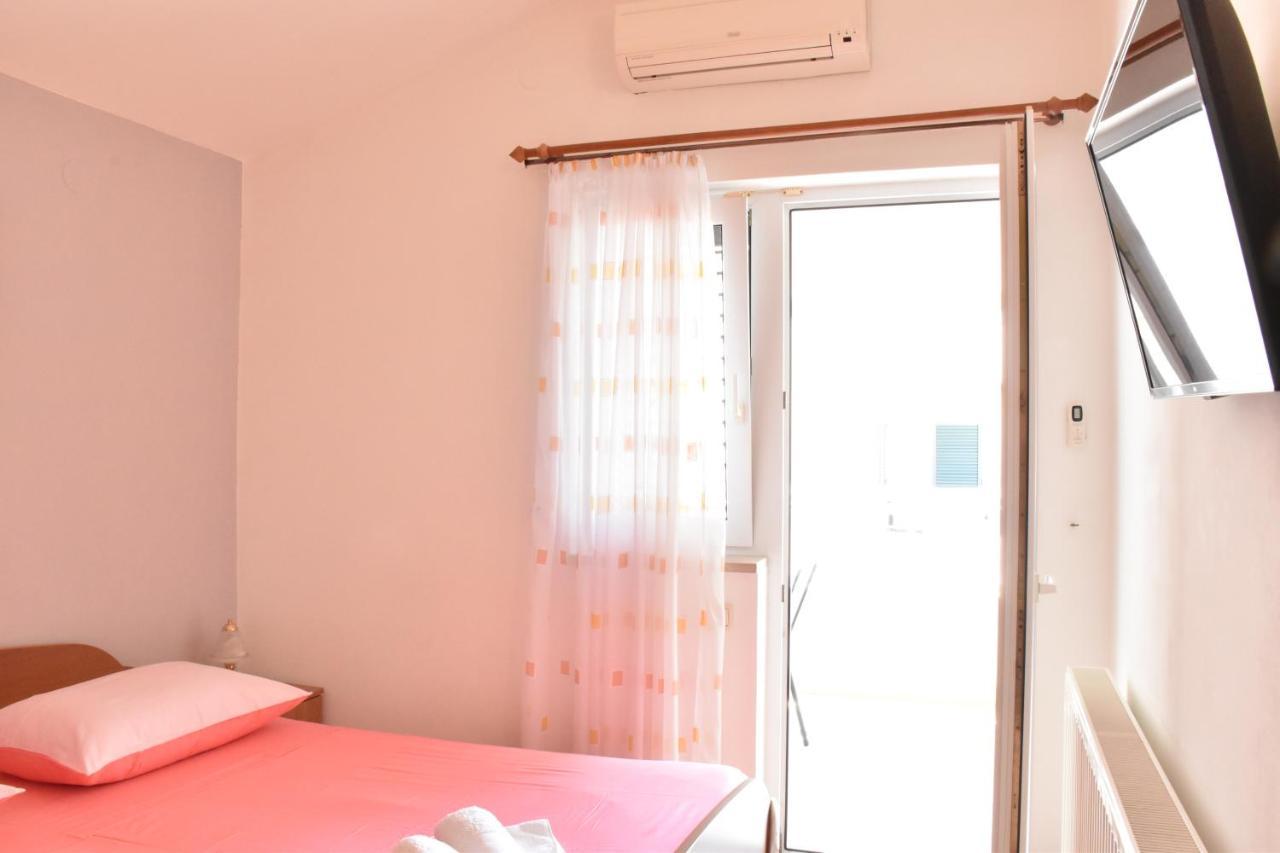 Apartments Stone Tučepi Eksteriør bilde